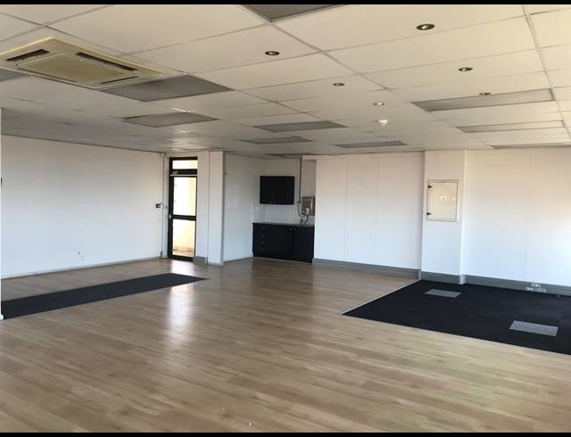 534M² OFFICE TO LET IN CENTURY CITY